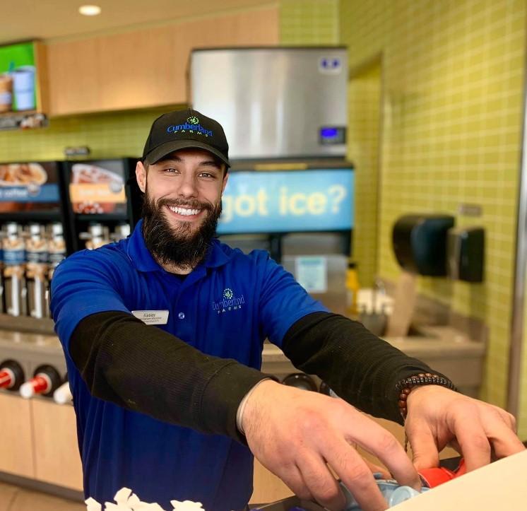cumberlandfarms associate